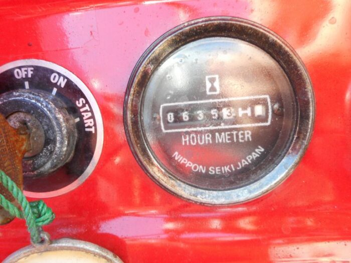 農機具のアワーメーターの写真