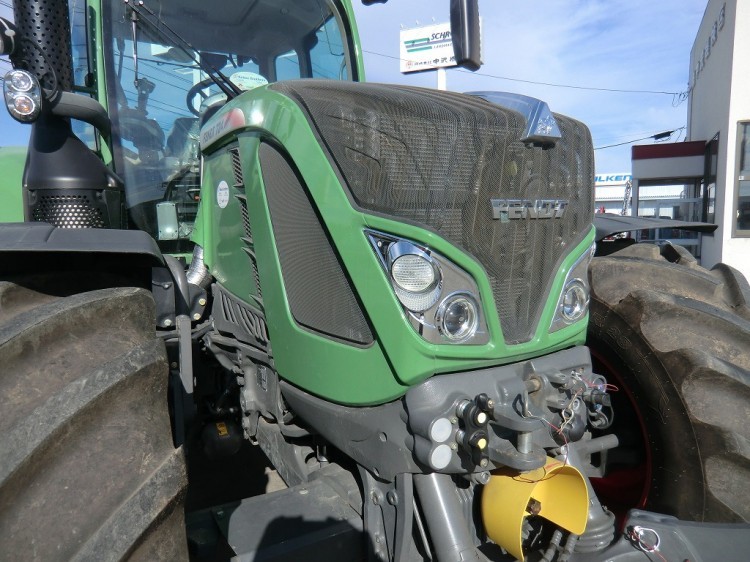 フェント 中古トラクター FENDT Vario 724 SCRの商品画像6