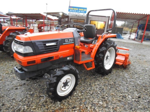 クボタ 中古トラクター GL261の商品画像1