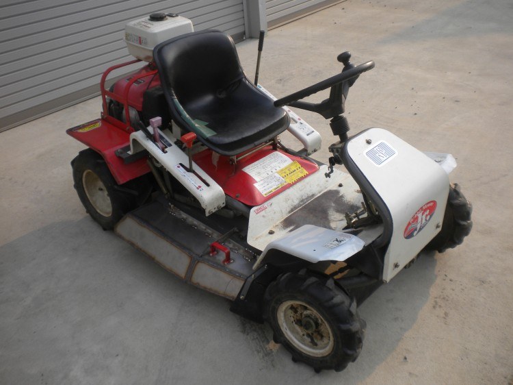 オーレック 中古草刈機 RM80JDの商品画像1