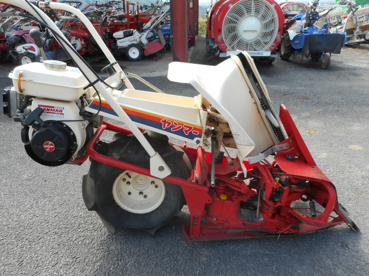 ヤンマー 中古バインダー YB250の商品画像4
