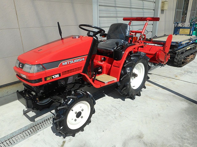 三菱 中古トラクター MT135の商品画像1