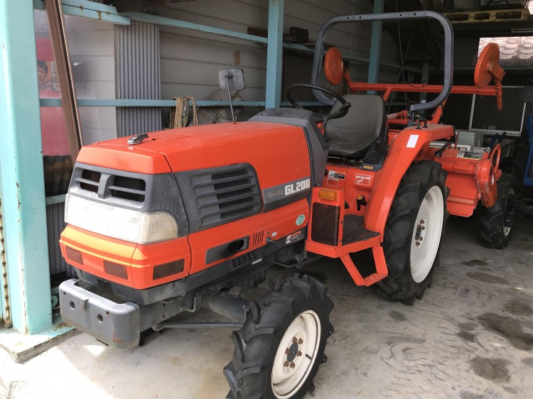 クボタ 中古トラクター GL200の商品画像1