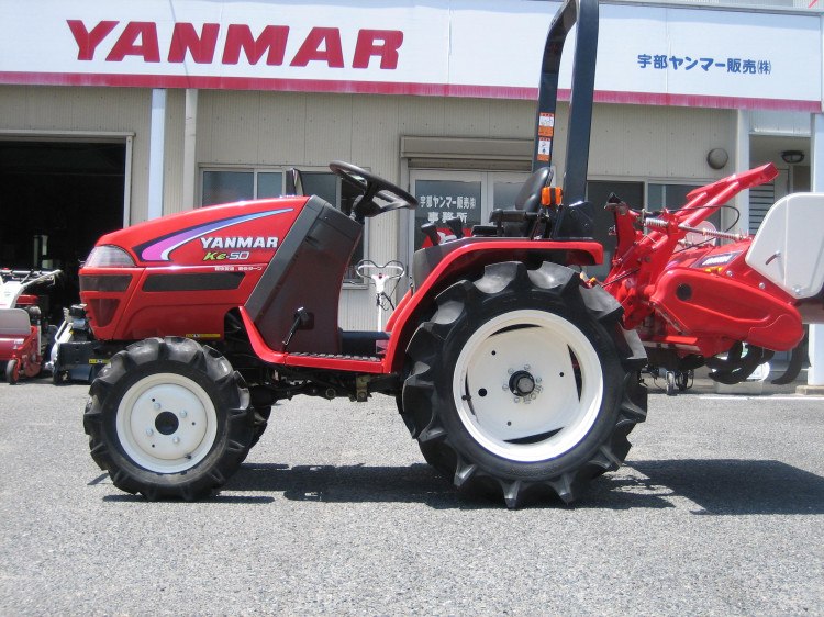 ヤンマー 中古トラクター Ke-50 AUS2(15馬力） の商品画像1
