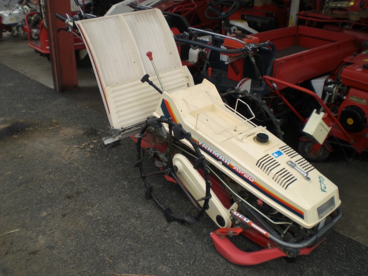 ヤンマー 中古田植機 AP20の商品画像1