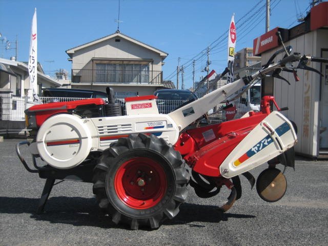ヤンマー 中古管理機 YH85 DA(セル付） の商品画像1