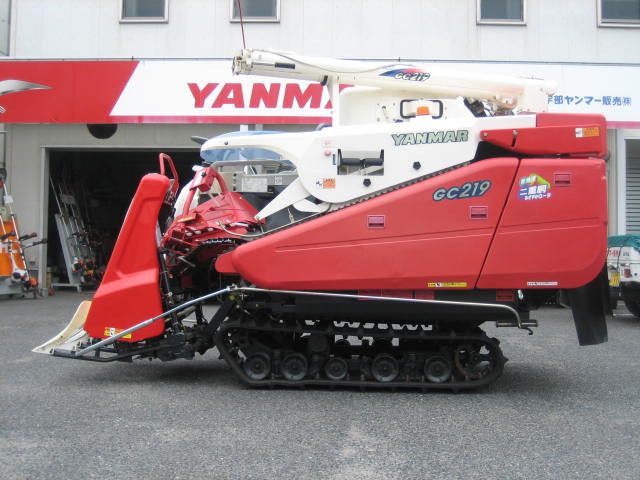 ヤンマー 中古コンバイン GC219 HWLL(2条/19馬力） の商品画像1