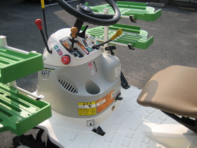 ヤンマー 中古田植機 VP1 PW (施肥機付） の商品画像7