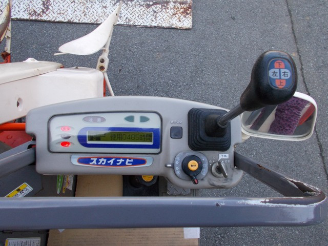 クボタ 中古コンバイン SR18AGDWの商品画像5