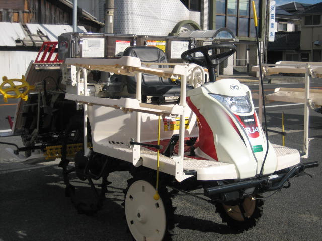 ヤンマー 中古田植機 RJ4 ZFの商品画像1