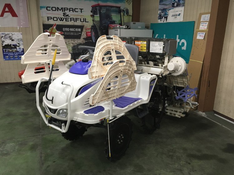 三菱 中古田植機 LE4の商品画像1