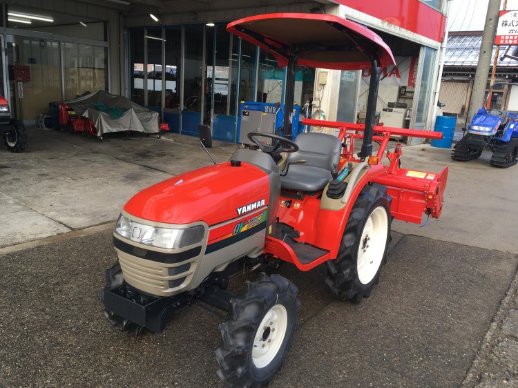 ヤンマー 中古トラクター AF120の商品画像1