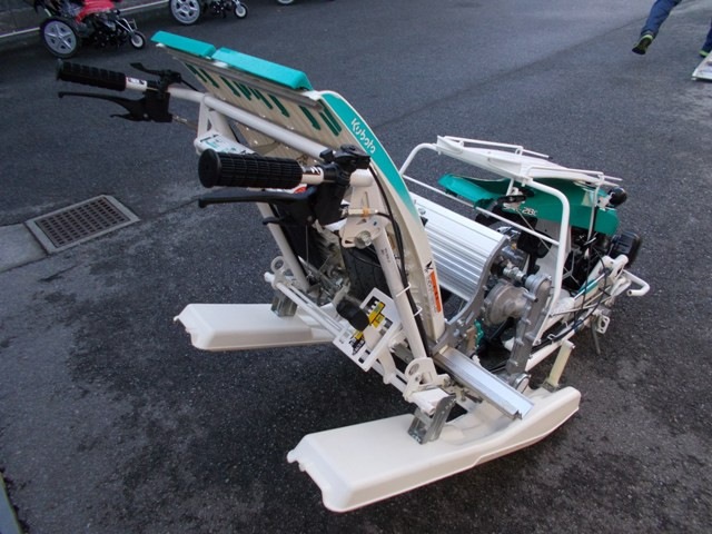 クボタ 中古田植機 SPW-28CB-JPの商品画像4