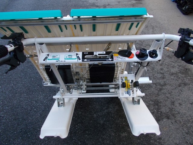 クボタ 中古田植機 SPW-28CB-JPの商品画像5
