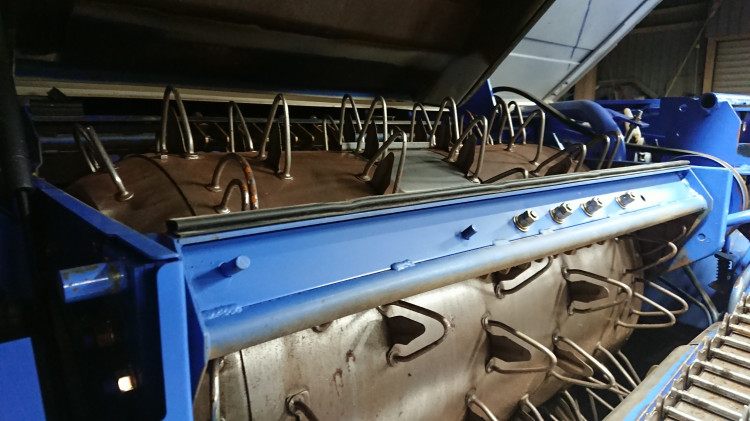 イセキ 中古コンバイン HFG447 G―VRLWの商品画像8