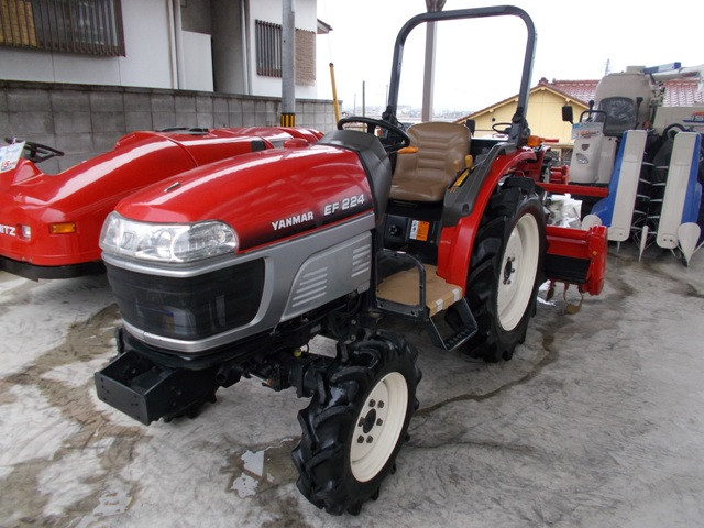 ヤンマー 中古トラクター EF224の商品画像1