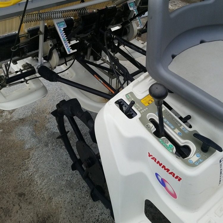 ヤンマー 中古田植機 Pe-4の商品画像3