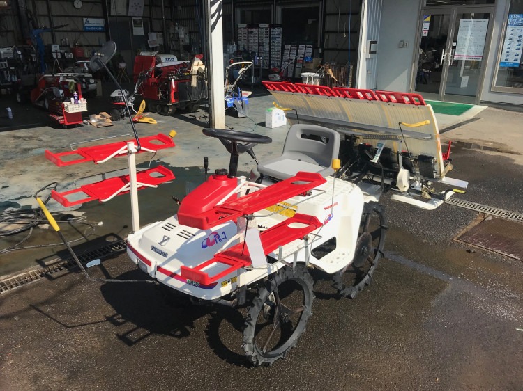 ヤンマー 中古田植機 Pe-1の商品画像1