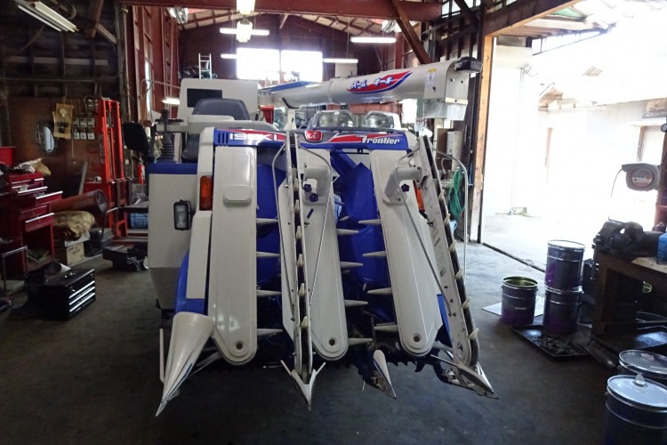 イセキ 中古コンバイン HFG328-ZVDWの商品画像4