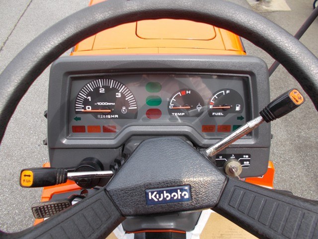 クボタ 中古トラクター T22SMABの商品画像6