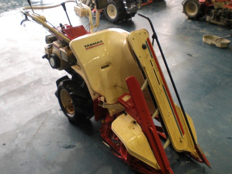 ヤンマー 中古バインダー YB350の商品画像1