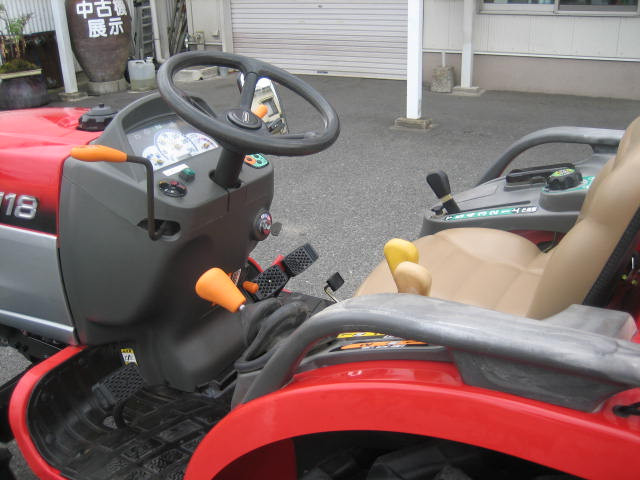 ヤンマー 中古トラクター EF118 VUS4G の商品画像8