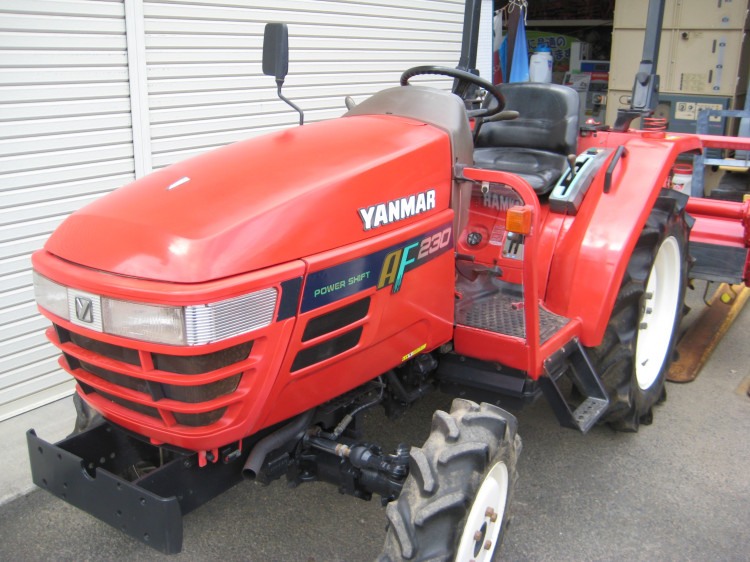ヤンマー 中古トラクター AF230の商品画像1