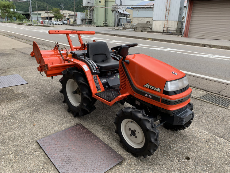 クボタ 中古トラクター A-14の商品画像1
