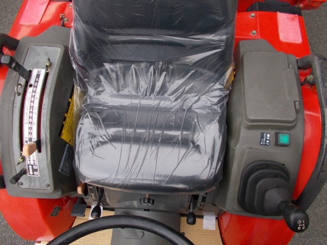 ヤンマー 中古トラクター F-180の商品画像6
