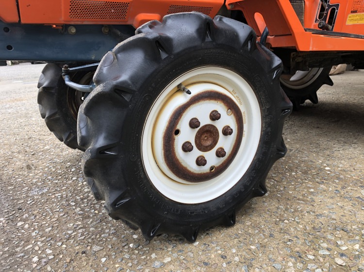 クボタ 中古トラクター B1-17の商品画像8