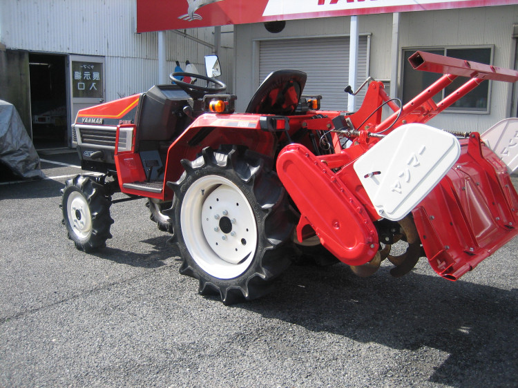 ヤンマー 中古トラクター F165DAUS(16.5馬力)の商品画像6