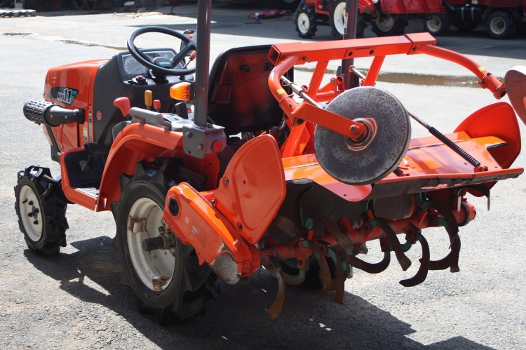 クボタ 中古トラクター KJ11 ジョイコムJrの商品画像2