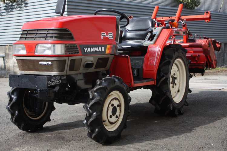  中古トラクター F-6 フォルテ 16馬力 4WD パワステ 自動水平 倍速の商品画像3