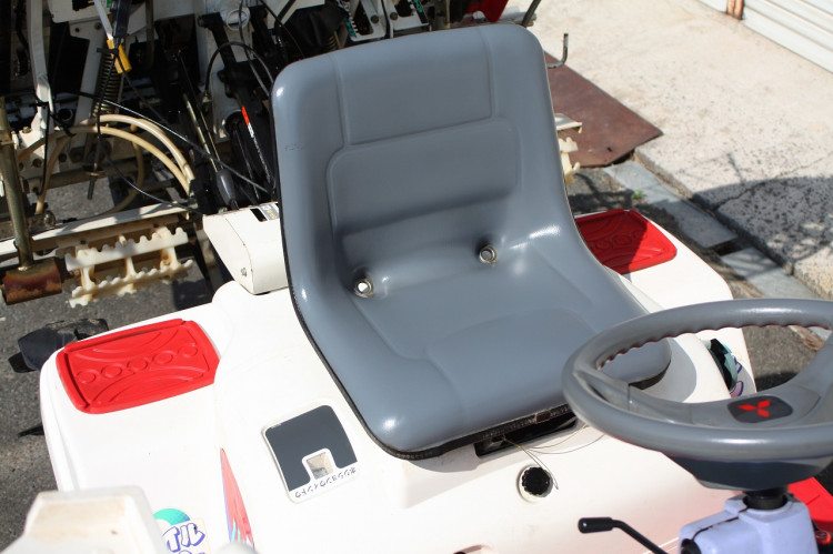 三菱 中古田植機 マイレディ LV5 10.5馬力 自動水平 整地ロータ スマイルターン ペースト施肥機の商品画像3