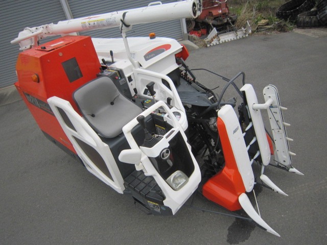 クボタ 中古コンバイン AR218の商品画像8