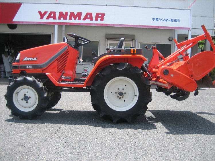 クボタ 中古トラクター A-14の商品画像1