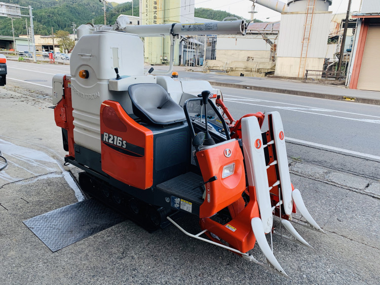 クボタ 中古コンバイン R216S(G)の商品画像2
