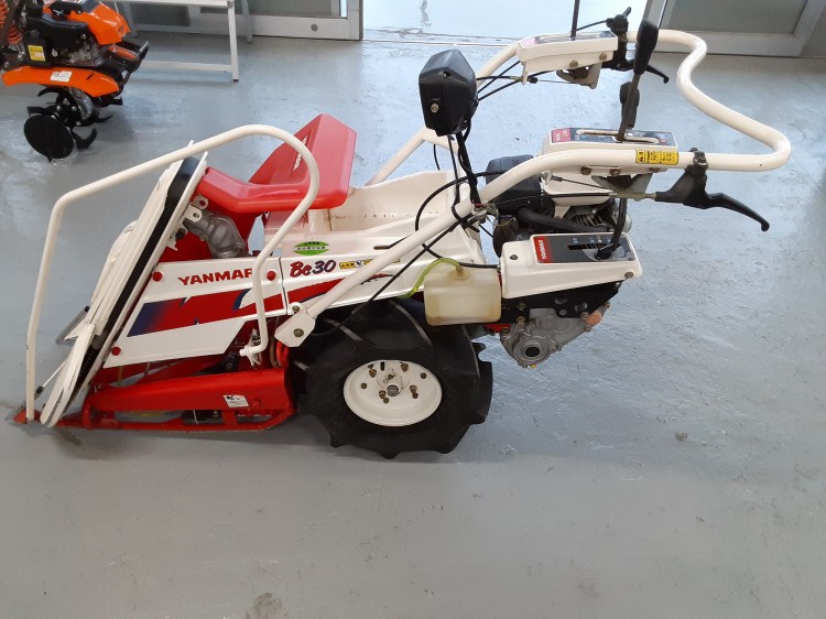 ヤンマー 中古バインダー Be30の商品画像5