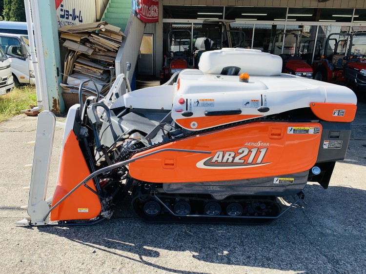 クボタ 中古コンバイン AR211の商品画像5