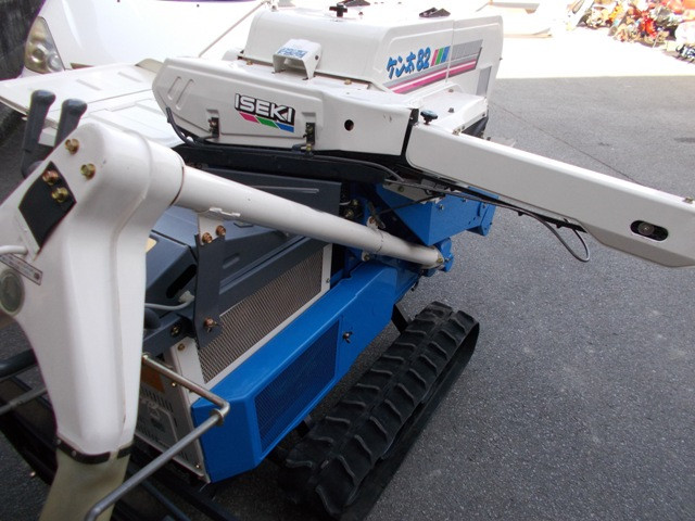 イセキ 中古ハーベスター HM82-Sの商品画像4