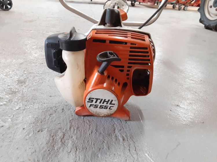 スチール 中古草刈機 FS55C-Eの商品画像2