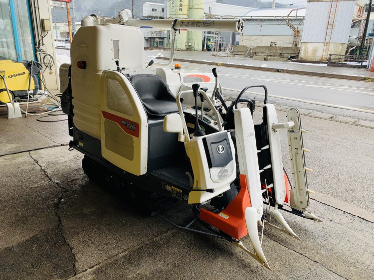 クボタ 中古コンバイン AR216Gの商品画像2