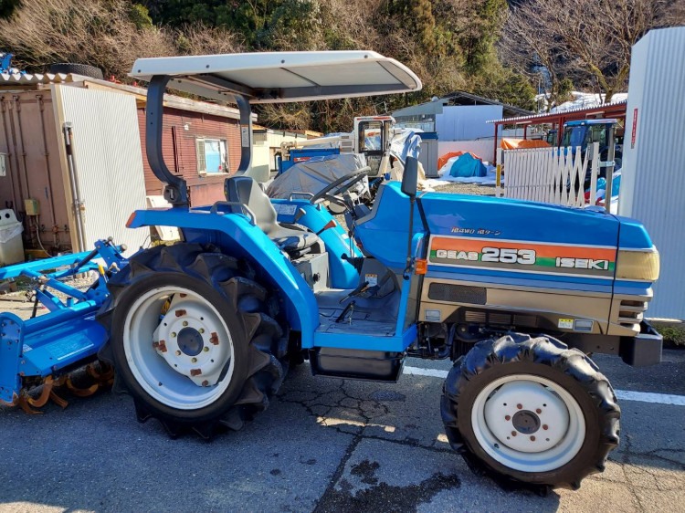 イセキ 中古トラクター TG-253 F-UVQO6の商品画像1