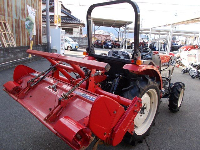  中古トラクター EF220-Uの商品画像4