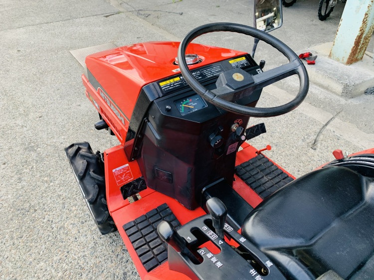 三菱 中古トラクター MT135の商品画像3