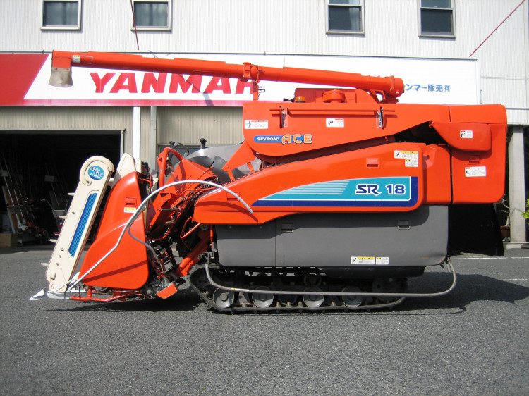 クボタ 中古コンバイン SR18JGDWの商品画像1