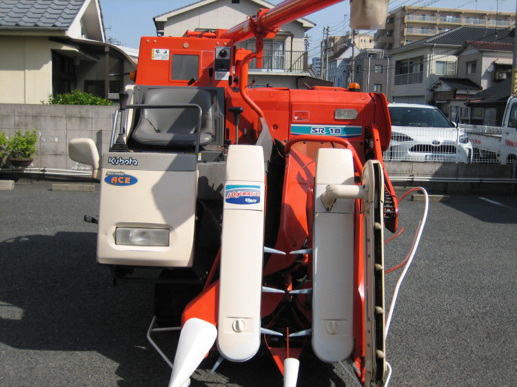 クボタ 中古コンバイン SR18JGDWの商品画像3