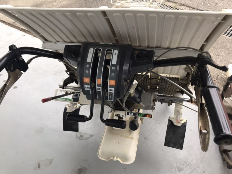 三菱 中古田植機 MP2の商品画像4