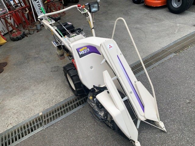三菱 中古バインダー MB213Dの商品画像1