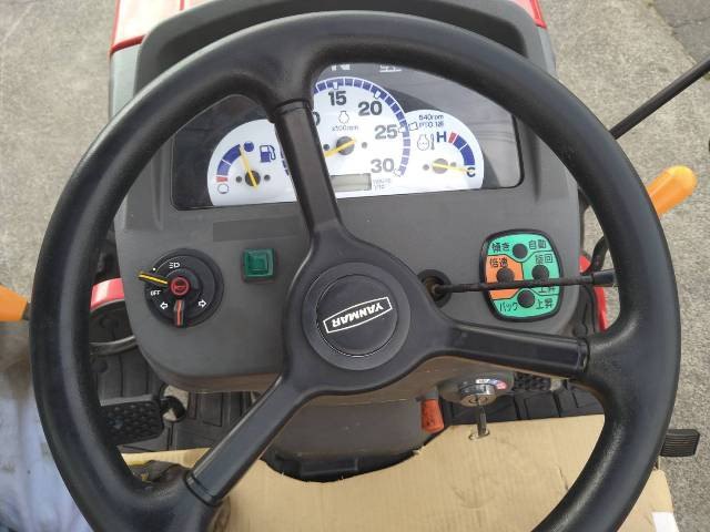 ヤンマー 中古トラクター EF118FVUの商品画像5